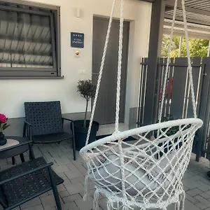 https://prestige-apartment.in-istria.net